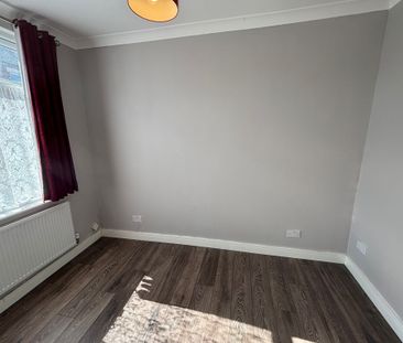 Shakleton Road, Earlsdon - Photo 5