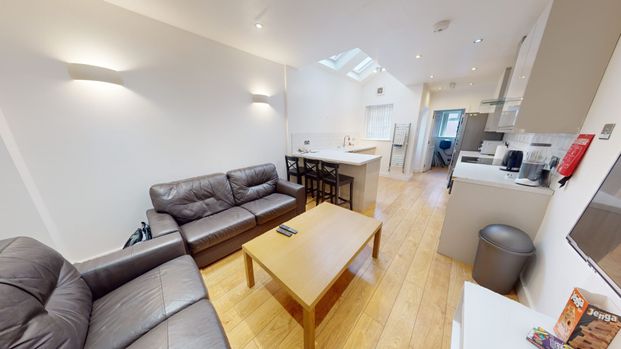 68 North Road Birmingham - Photo 1