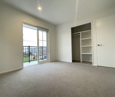 4/12 Burke Street, Addington - Photo 1