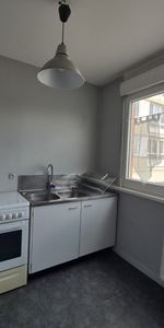 Location Appartement 1 pièce 26m² LILLE 59260 - Photo 3