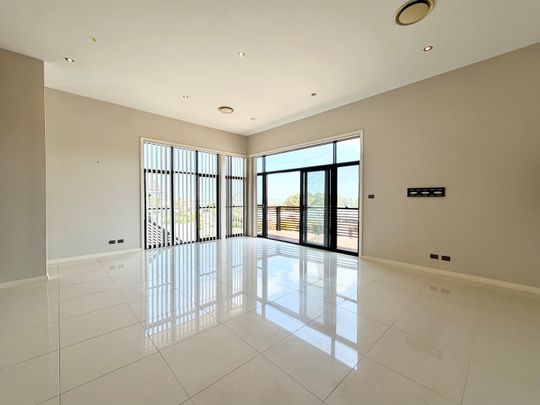 1 Dart Place, Corlette NSW 2315 - House For Rent | Domain - Photo 1