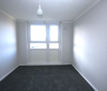 Dundasvale Court, Bright & Spacious 2 Bedroom Unfurnished Apartment... - Photo 5