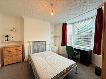 25 Orme Road - Photo 5