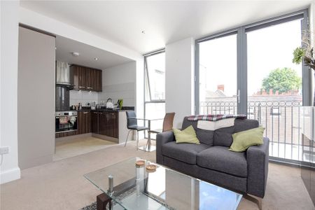 2 bedroom apartment to rent - Photo 2