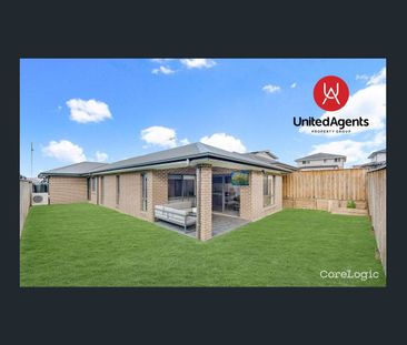 Stylish Single-Storey Family Home in Prime Oran Park Location - Photo 3