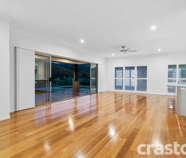 A Refined Gold Coast Hinterland Acreage Retreat for Family Living &... - Photo 2