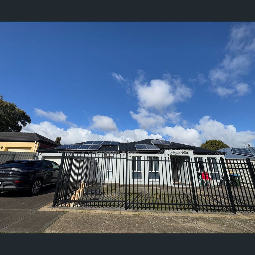 20 Scott Avenue, Clovelly Park, SA 5042 - Photo 1