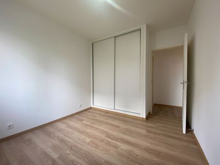 Location appartement 4 pièces, 94.00m², Narbonne - Photo 3