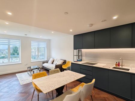 2 bedroom flat to rent - Photo 2