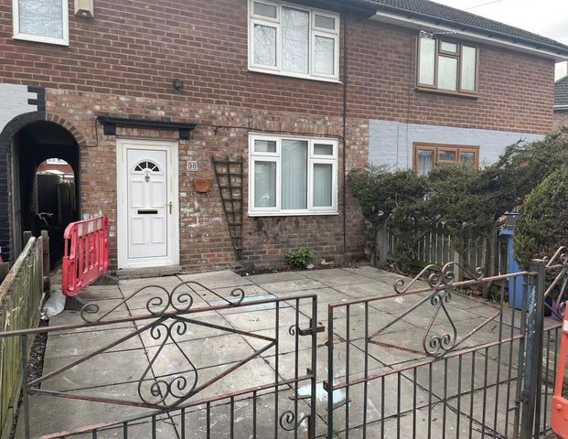 3 bedroom terraced house to rent - Photo 1