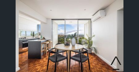 Sweeping unobstructed views from the ridge of Neutral Bay - Photo 3