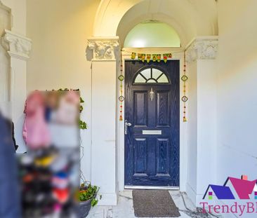 4 bedroom terraced house to rent - Photo 3