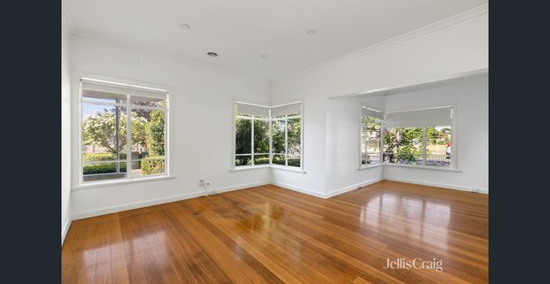 Three Bedroom Home - Photo 1