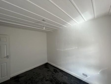 2 bedroom cottage to rent - Photo 3