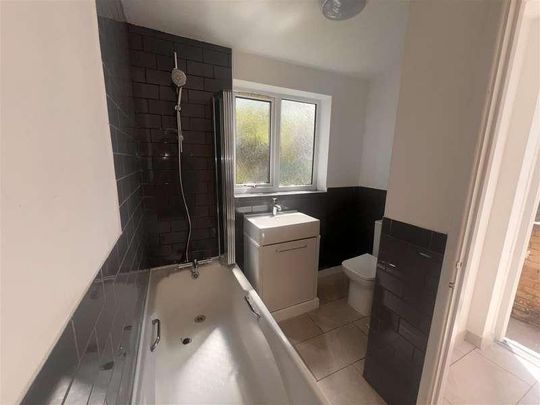 Brompton Road, Southsea, PO4 - Photo 1