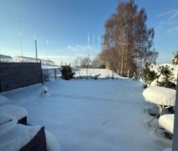 Appartement de 2,5 pièces au rez avec jardin - Photo 3