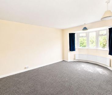 4 bedroom detached house to rent - Photo 2