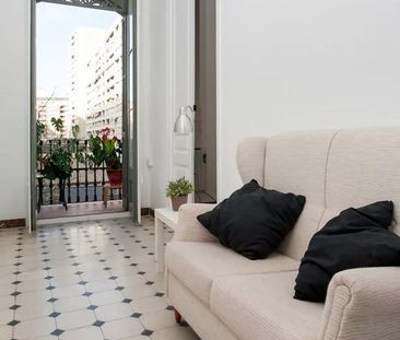 Carrer de València, Barcelona, Catalonia 08015 - Photo 4