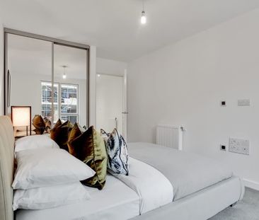 Pavilions Court, Legacy Wharf E15 - Photo 4