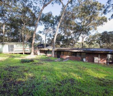 Beautiful Family Home in the Heart of Greensborough! - Photo 3