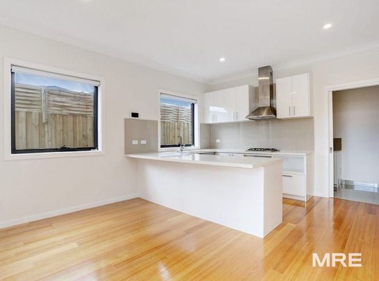 1/132 Highbury Road, Burwood - Photo 1