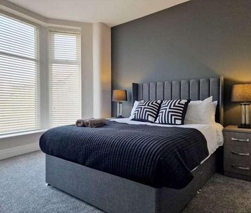 Stunning-bedroom Terrace House With Sea View On St Chads Road, Blac... - Photo 1