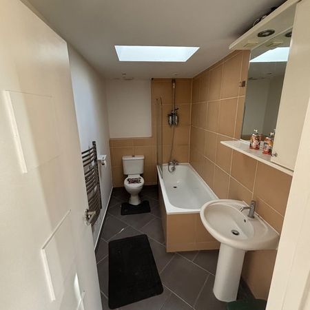 1 Bed Bungalow, Parkhurst Road, N22 - Photo 4