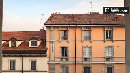milan, Lombardy 20123 - Photo 2