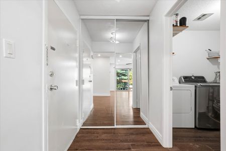 For Lease - 2701 Aquitaine Avenue Unit# 42, Mississauga, Ontario - Photo 5