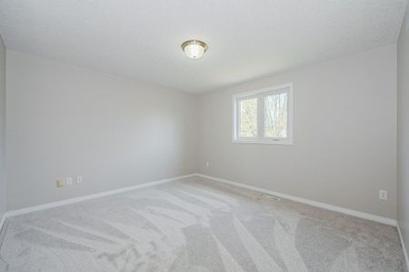 For Lease - 5 Camm Crescent Unit# Main, Guelph, Ontario - Photo 5