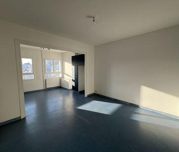 Location Appartement 4 pièces 63m² - Photo 3