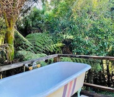 Titirangi Village Retreat - Photo 5