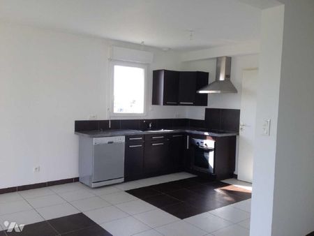 A LOUER Bail à durée déterminée du 01/02/2026 au 31/01/2027 Maison d'habitation comprenant : ... - Photo 2