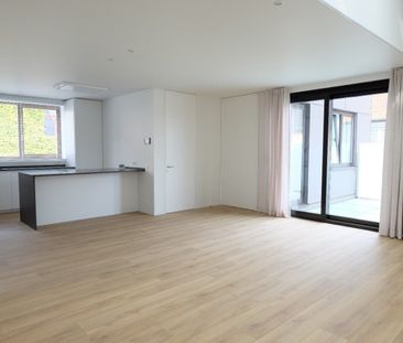 Nieuwe moderne energiezuinige woning met hoogstaande afwerking - Foto 4