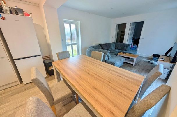 The Avenues, Norwich - Photo 1