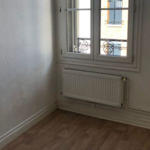 Appartement 2 pièces 24m2 REIMS 405 euros - Photo 2