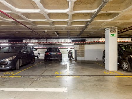 Moradia T2+1 com garagem, no Páteo Bagatela, em Lisboa - Photo 5