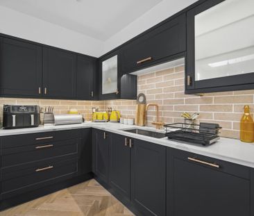 3 bedroom terraced house to rent - Photo 5