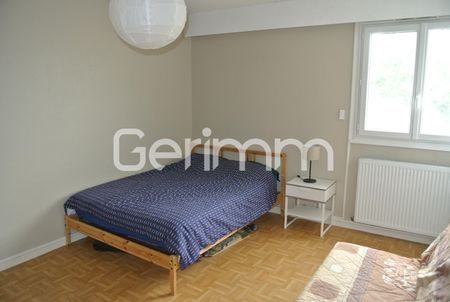 Location Appartement 3 pièces 80,61 m² - Photo 3