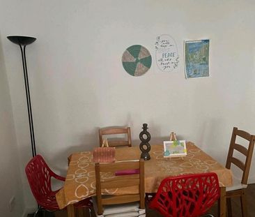 Schöne renovierte 2-ZKB mit 2 Balkonen - Photo 3