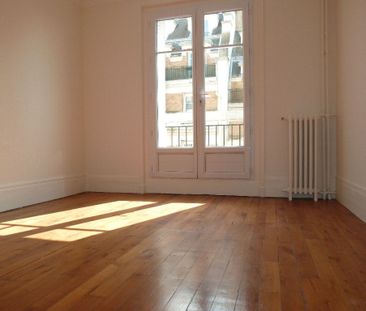 Location Appartement 2 pièces 44m² ISSY LES MOULINEAUX 92130 - Photo 2