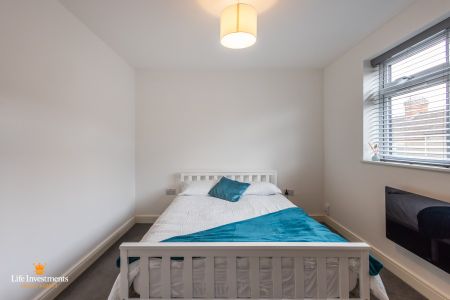 Avenue Road, Rugby - Photo 3