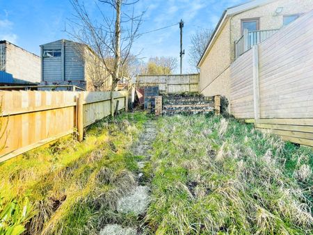 Kimberley Terrace, Georgetown, TREDEGAR - Photo 5