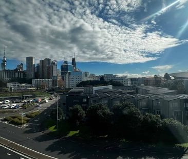 Parnell Living at its best! 1 bedroom plus study - Photo 4