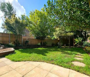 4 bedroom detached house to rent - Photo 6