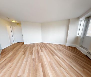 235 Sherbrooke St W, Montréal, QC - Photo 6
