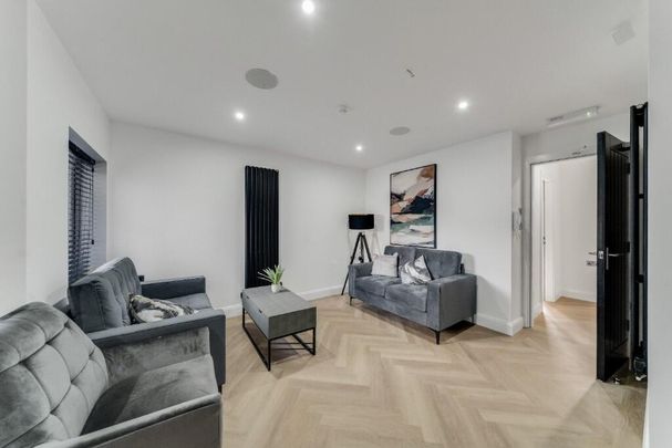 6 bedroom house to rent - Photo 1