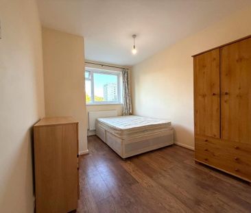 4 bedroom terraced house to rent - Photo 4