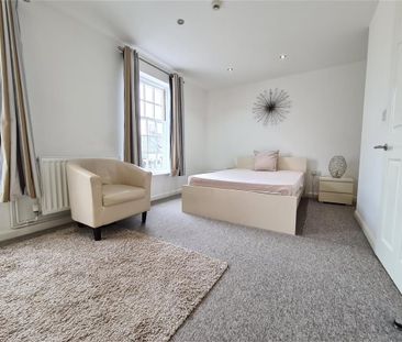 Room 3, 37b High Street, Mildenhall, Bury St. Edmunds - Photo 3
