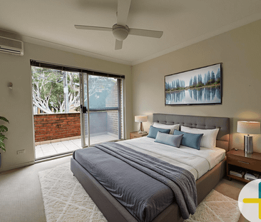 House-Like Townhouse Living with Ultimate Privacy & Convenience - Photo 1